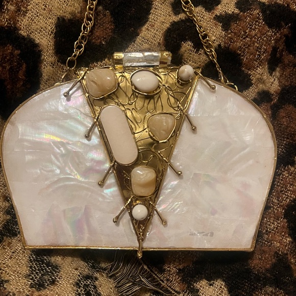 Ramla Handbags - Ramla La Perle Handmade in Morocco Mother of Pearl and Brass clutch with chain